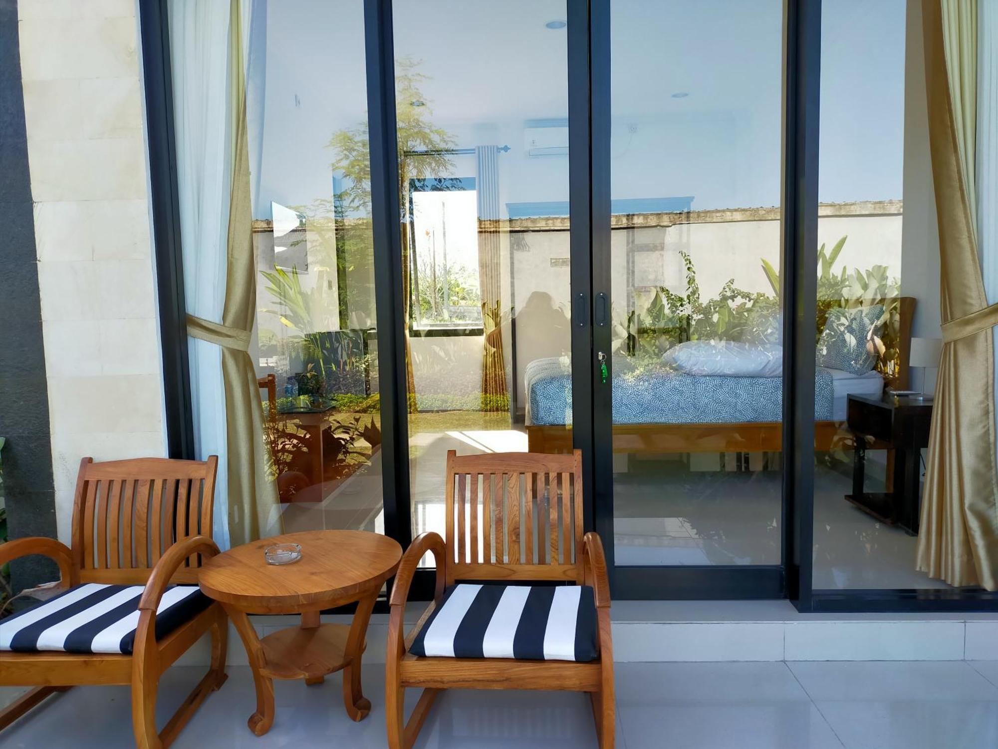 Limun Guesthouse Amlapura Exterior foto